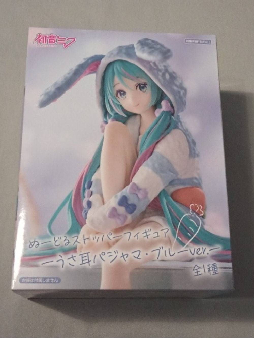 Furyu Hatsune Miku Rabbit Ear Noodle Stopper Figure